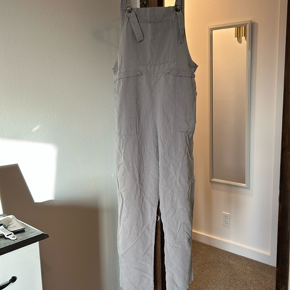 Lightweight overalls